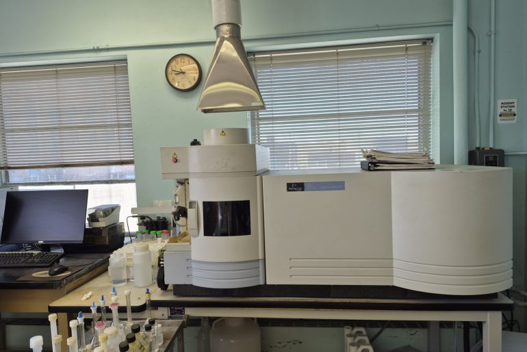 The Chemical Profile: The "Big Ten" Oxides